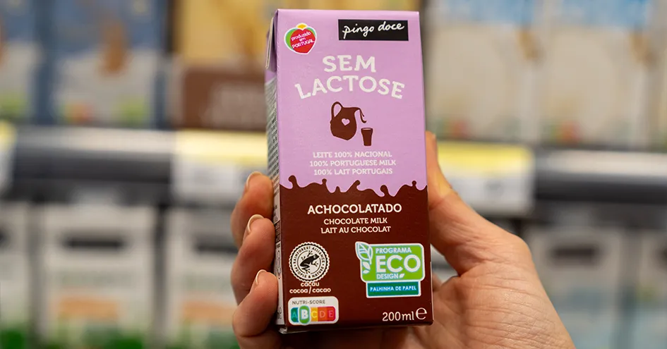 Close-up of a lactose-free chocolate milk at Pingo Doce (photo)